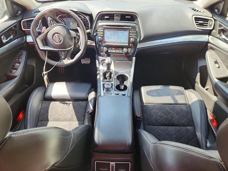 Foto 8 de la subasta – 2017 NISSAN MAXIMA con VIN 1N4AA6AP6HC421012