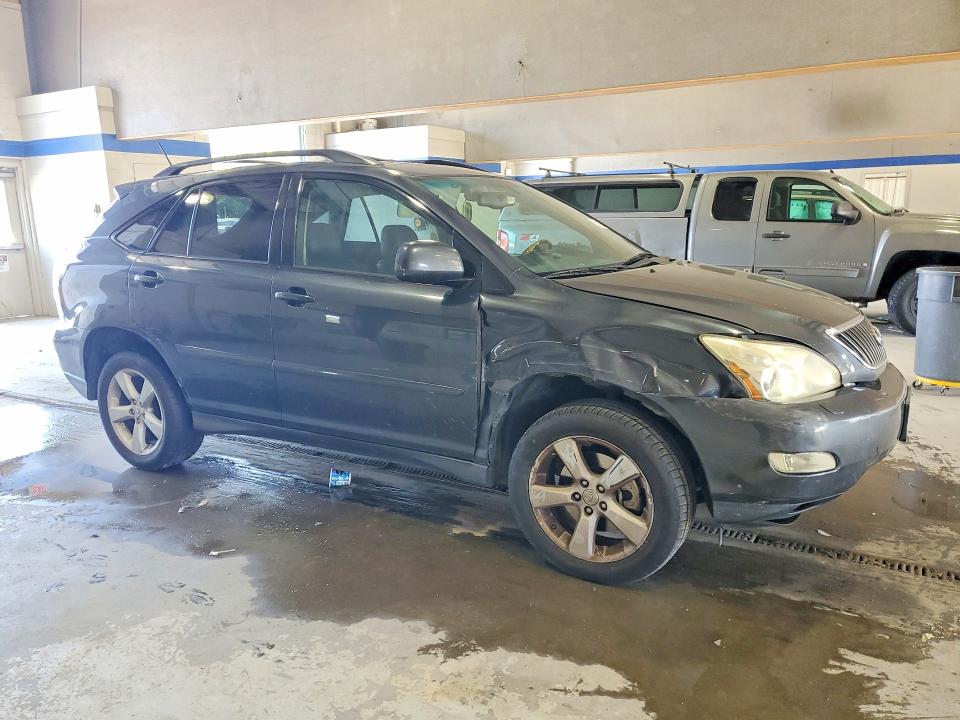 Photo 4 from auction – 2007 LEXUS RX with VIN 2T2HK31U87C018869
