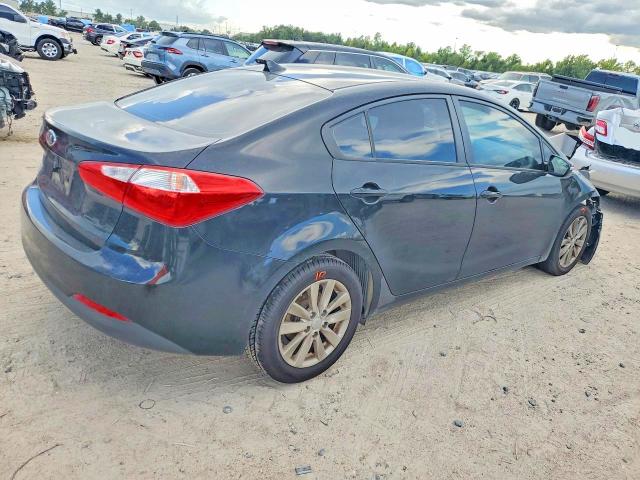 Photo 3 from auction – 2014 KIA FORTE with VIN KNAFX4A63E5245754