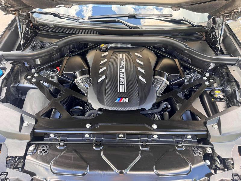 Photo 7 from auction – 2021 BMW X6 with VIN 5YMCY0C06M9F61901