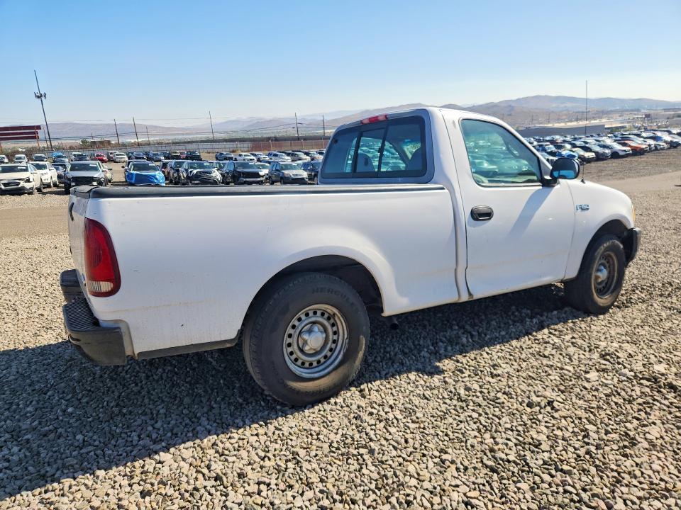 Photo 3 from auction – 1997 FORD F150 with VIN 1FTDF1723VKB84584