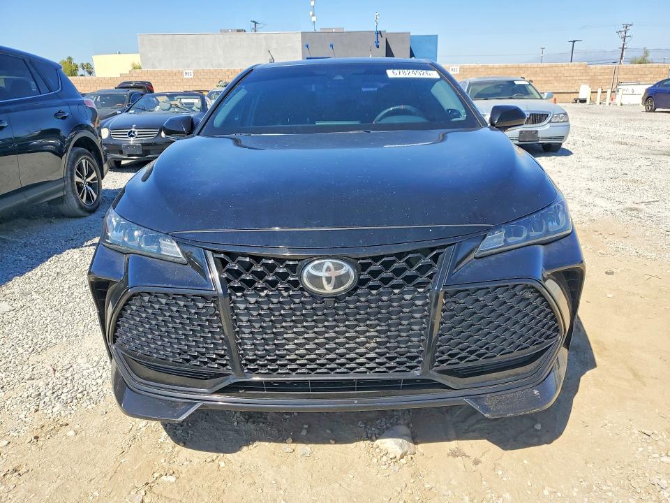 Photo 5 from auction – 2020 TOYOTA AVALON with VIN 4T1FZ1FB0LU055989