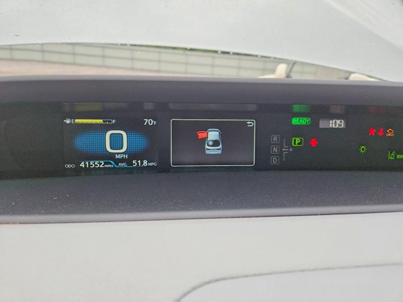 Photo 9 from auction – 2021 TOYOTA PRIUS with VIN JTDKAMFU0M3135622
