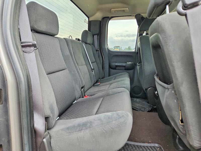 Фото 10 с аукциона – 2008 GMC SIERRA с VIN 2GTEK19J581270018