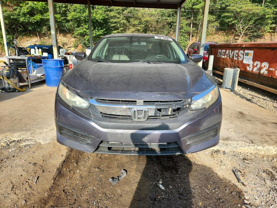 Photo 5 from auction – 2016 HONDA CIVIC with VIN 19XFC2E58GE035792