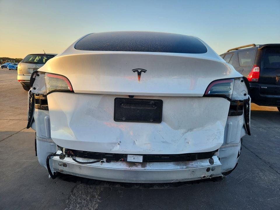 صورة رقم 6 من المزاد - 2024 TESLA MODEL Y مع VIN 7SAYGDEE4RA264928