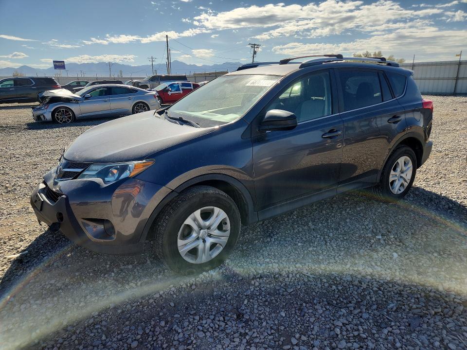 TOYOTA RAV4 2015 with VIN JTMBFREV2FJ037313 - Photo from auction