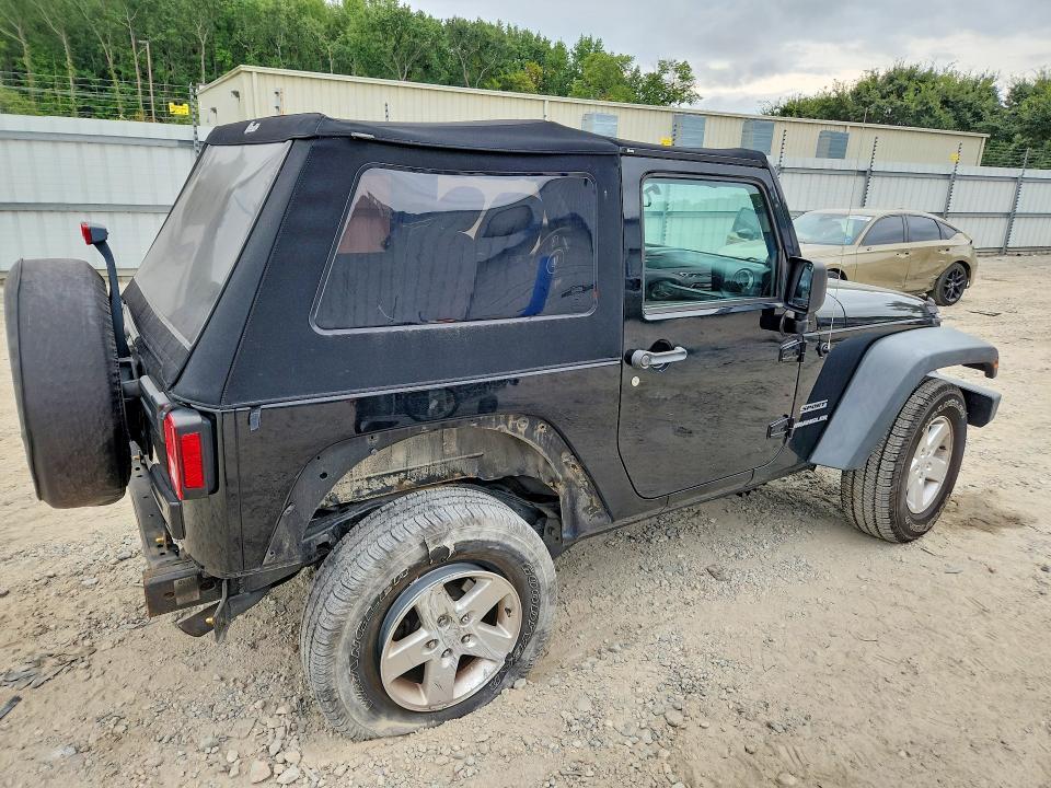 Photo 3 from auction – 2011 JEEP WRANGLER with VIN 1J4AA2D10BL579664