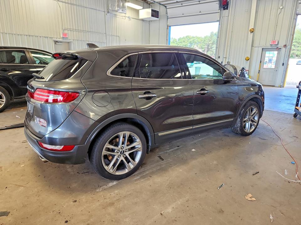 Zdjęcie 3 z aukcji – 2019 LINCOLN MKC z VIN 5LMCJ3D90KUL45473