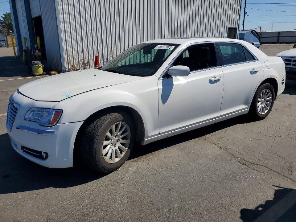 2014 CHRYSLER 300 - Търг №68227876