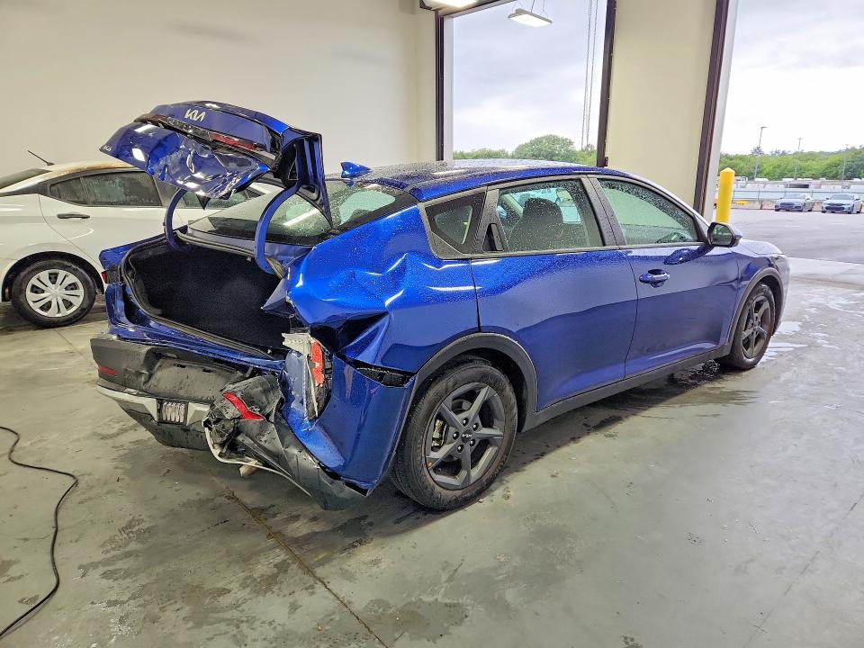 Photo 3 from auction – 2026 KIA K4 with VIN 3KPFT4DE2TE268493
