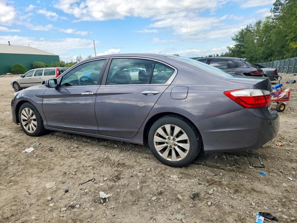 Photo 2 from auction – 2013 HONDA ACCORD with VIN 1HGCR2F8XDA017644