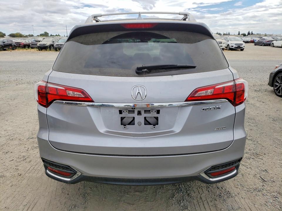 Photo 6 from auction – 2017 ACURA RDX with VIN 5J8TB4H56HL004953