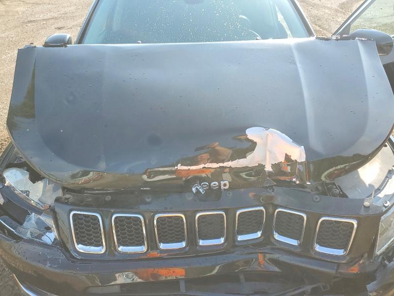 Photo 12 from auction – 2018 JEEP COMPASS with VIN 3C4NJDCB5JT456300