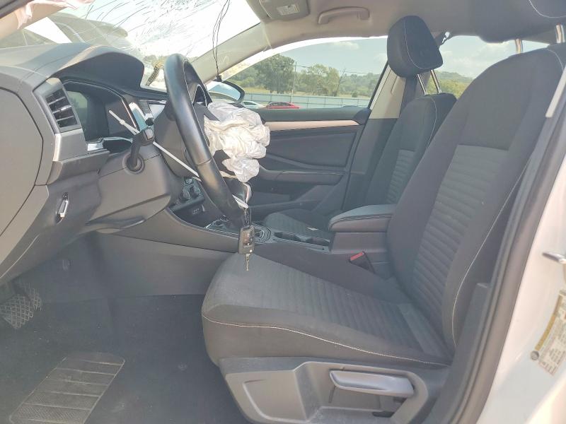 Снимка 7 от търг – 2024 VOLKSWAGEN JETTA с VIN 3VW5M7BU4RM005292