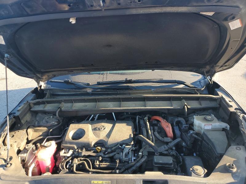 Zdjęcie 12 z aukcji – 2021 TOYOTA HIGHLANDER z VIN 5TDHBRCH6MS521357