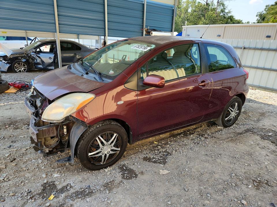 TOYOTA YARIS 2009 с VIN JTDJT903495255647 - Снимка от търг