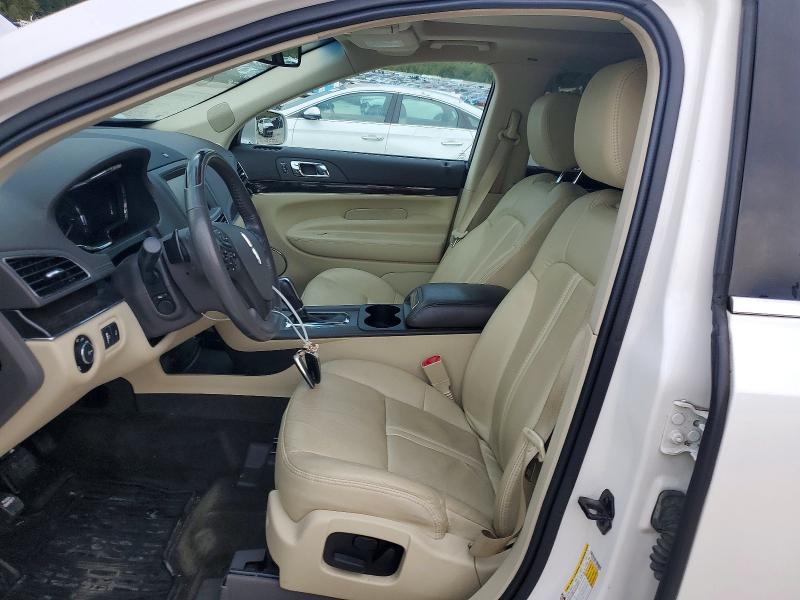 Photo 7 from auction – 2015 LINCOLN MKT with VIN 2LMHJ5AT7FBL02589