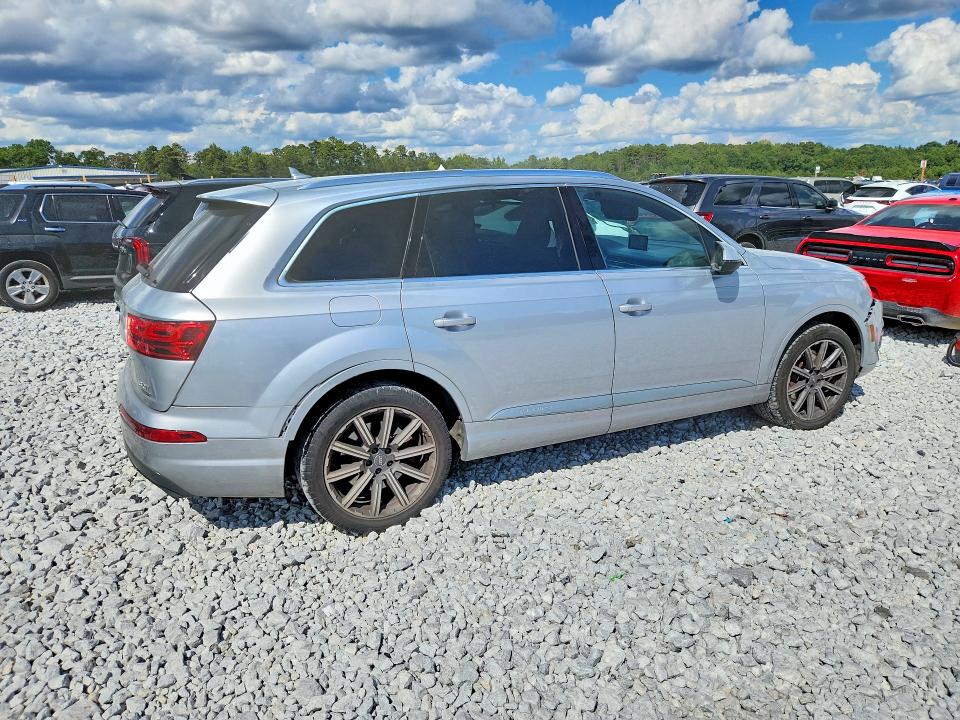 Фото 3 с аукциона – 2018 AUDI Q7 с VIN WA1VAAF70JD022825