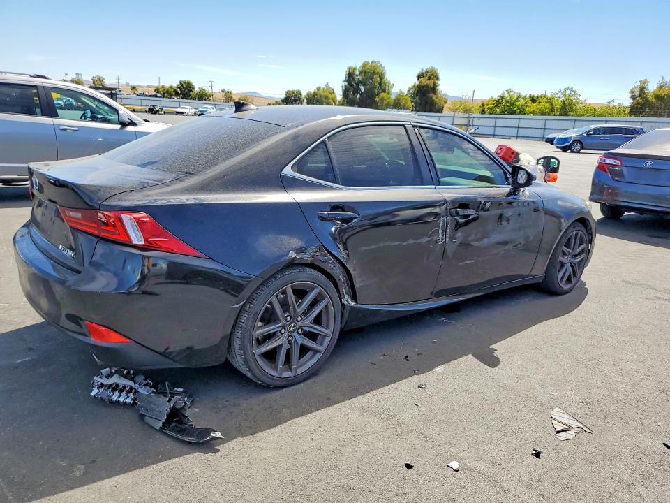 Photo 3 from auction – 2016 LEXUS IS with VIN JTHBA1D25G5004810