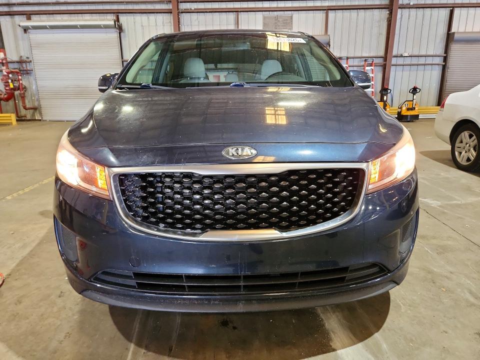 Photo 5 from auction – 2017 KIA SEDONA with VIN KNDMB5C12H6233867
