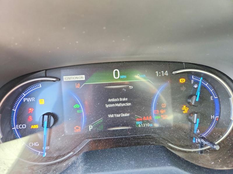 Photo 9 from auction – 2020 TOYOTA RAV4 with VIN JTMDWRFV9LD058144