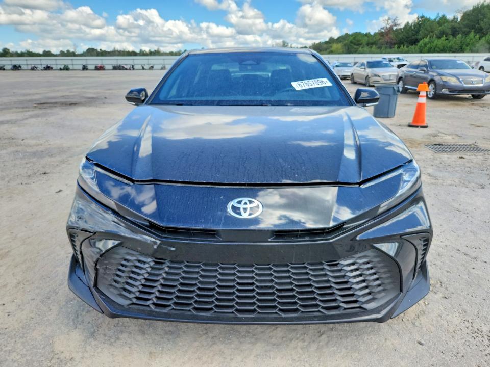 Photo 5 from auction – 2026 TOYOTA CAMRY with VIN 4T1DAACK6TU732420