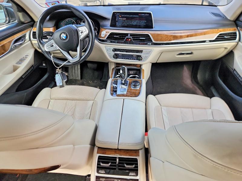 Foto 8 de la subasta – 2017 BMW 750 con VIN WBA7F2C51HG422035