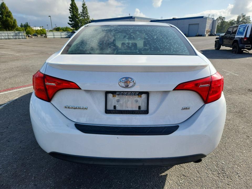 Zdjęcie 6 z aukcji – 2017 TOYOTA COROLLA z VIN 2T1BURHE4HC756675