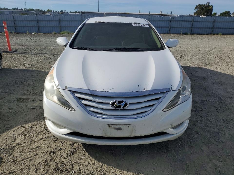 Photo 5 from auction – 2013 HYUNDAI SONATA with VIN 5NPEB4AC7DH515425