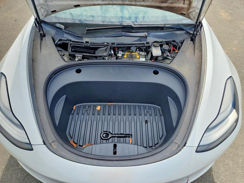 Photo 11 from auction – 2021 TESLA MODEL 3 with VIN 5YJ3E1EA0MF851972