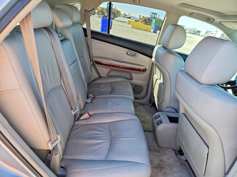 Photo 11 from auction – 2004 LEXUS RX with VIN JTJHA31U240045561