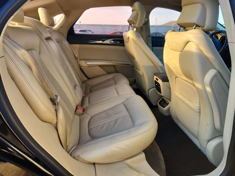 Photo 11 from auction – 2013 LINCOLN MKZ with VIN 3LN6L2LU5DR829093