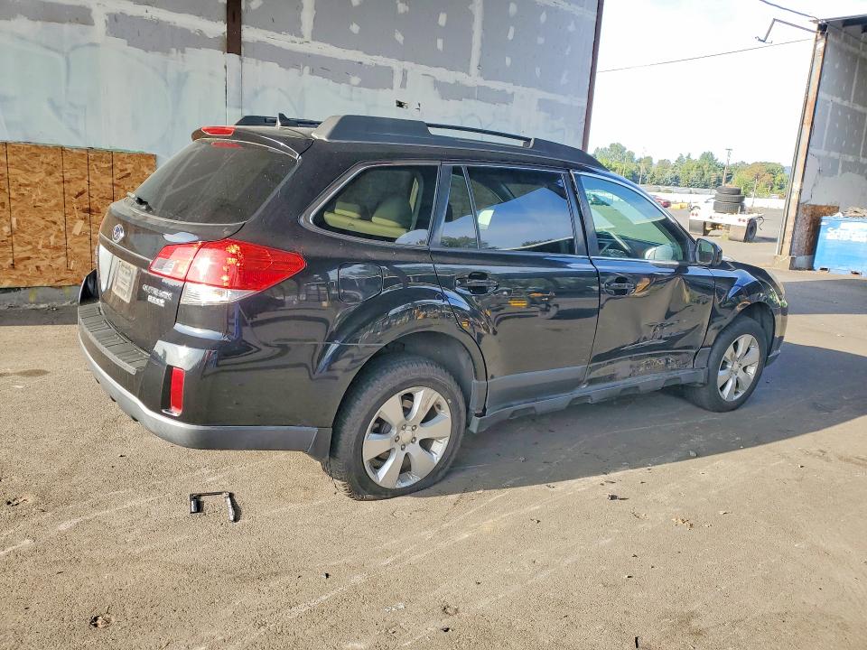 Photo 3 from auction – 2011 SUBARU OUTBACK with VIN 4S4BRBFCXB3315610