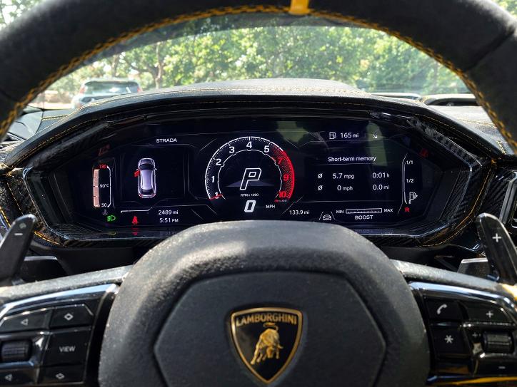 Photo 8 from auction – 2024 LAMBORGHINI URUS with VIN ZPBUB3ZL1RLA31904