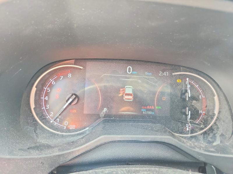 Photo 9 from auction – 2023 TOYOTA RAV4 with VIN 2T3W1RFV8PW275636