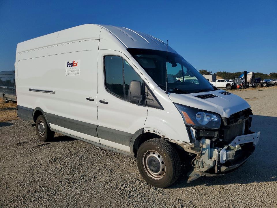Photo 4 from auction – 2025 FORD TRANSIT with VIN 1FTBR3X82SKB25505