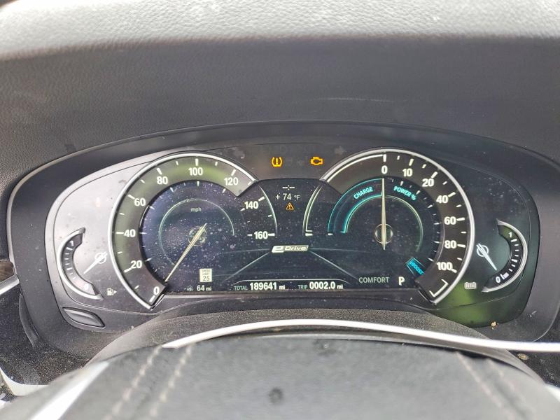 Photo 9 from auction – 2019 BMW 530E with VIN WBAJA9C56KB388451