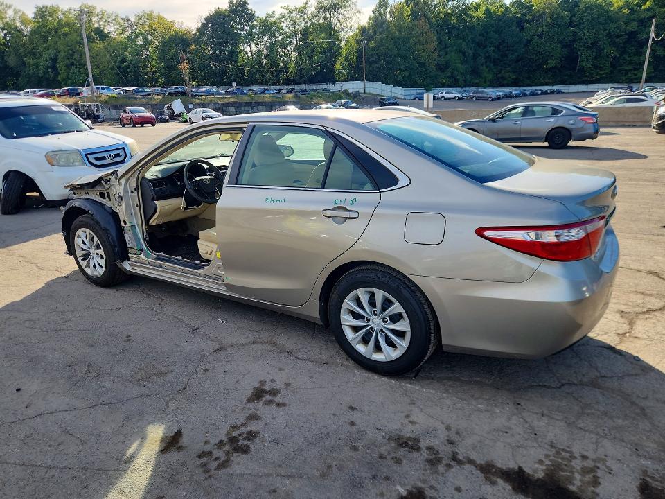 Photo 2 from auction – 2017 TOYOTA CAMRY with VIN 4T1BF1FK3HU395085
