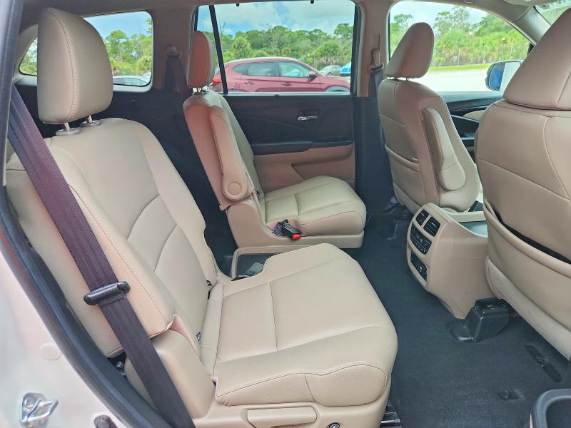 Снимка 11 от търг – 2022 HONDA PILOT с VIN 5FNYF6H61NB045566