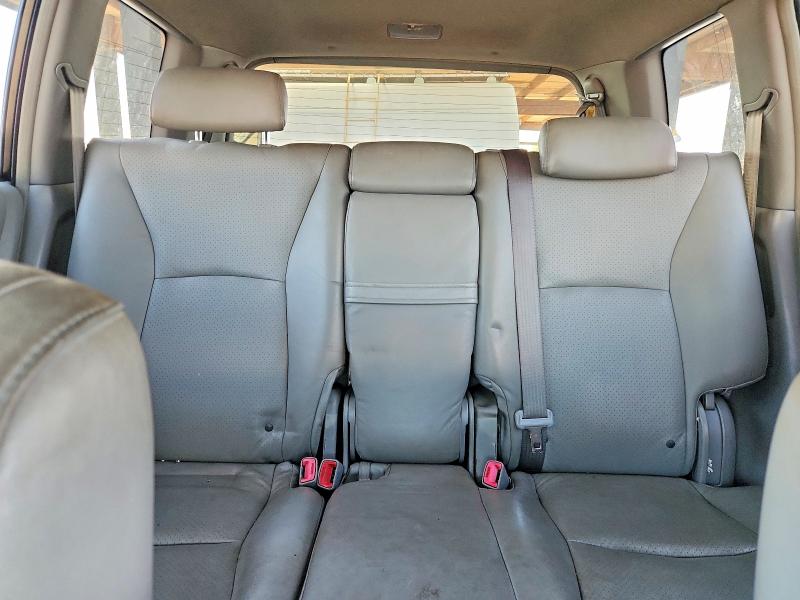 Zdjęcie 10 z aukcji – 2006 TOYOTA HIGHLANDER z VIN JTEDP21A060092151