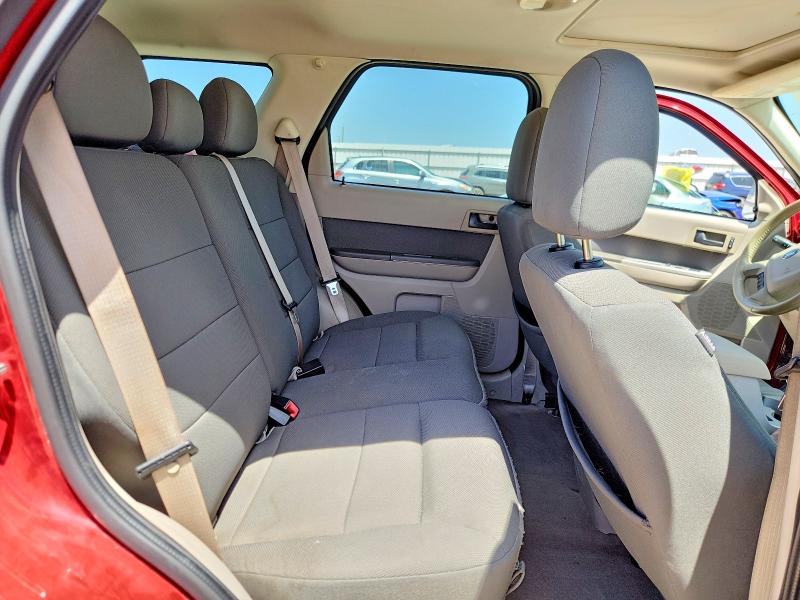 Photo 10 from auction – 2010 FORD ESCAPE with VIN 1FMCU0D70AKA72181
