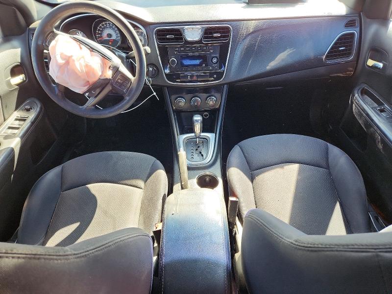 Photo 8 from auction – 2013 CHRYSLER 200 with VIN 1C3CCBAB2DN597004
