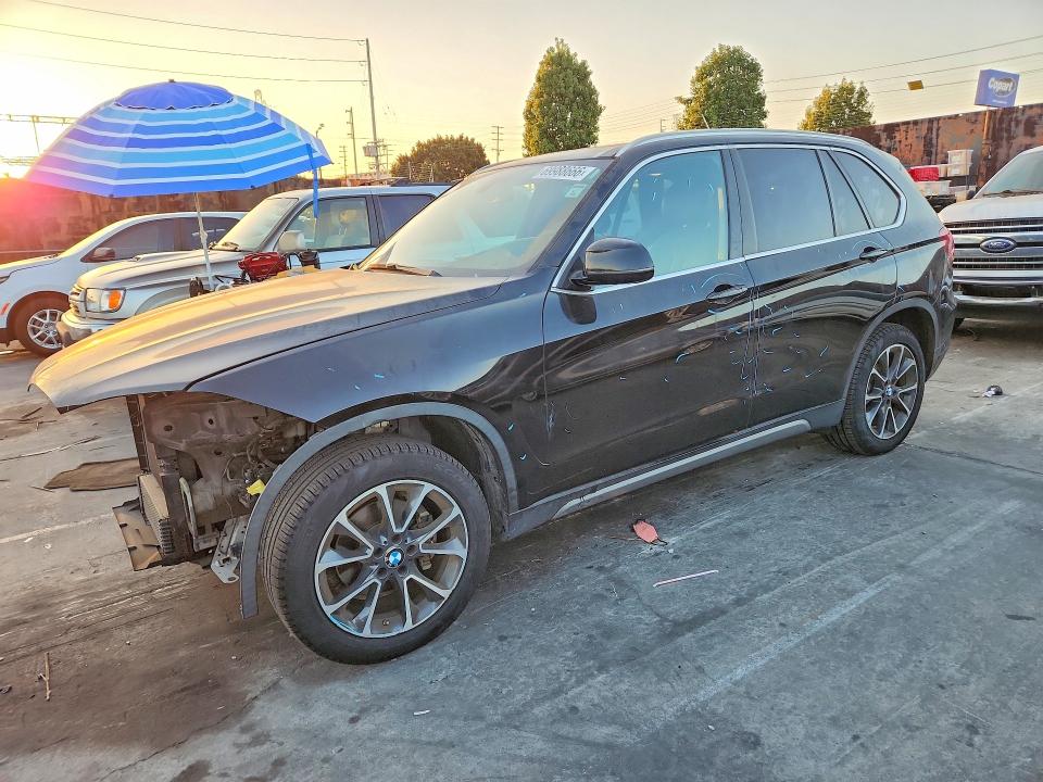 BMW X5 2017 with VIN 5UXKR2C37H0W43276 - Photo from auction