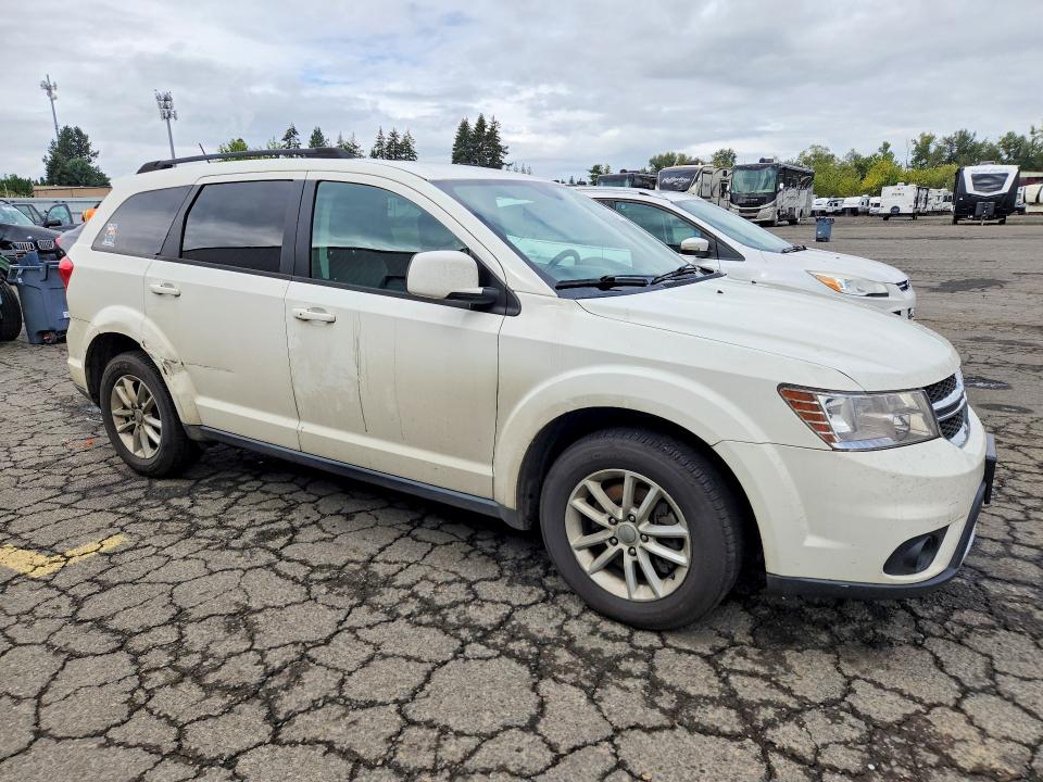 Photo 4 from auction – 2014 DODGE JOURNEY with VIN 3C4PDDBG8ET167916