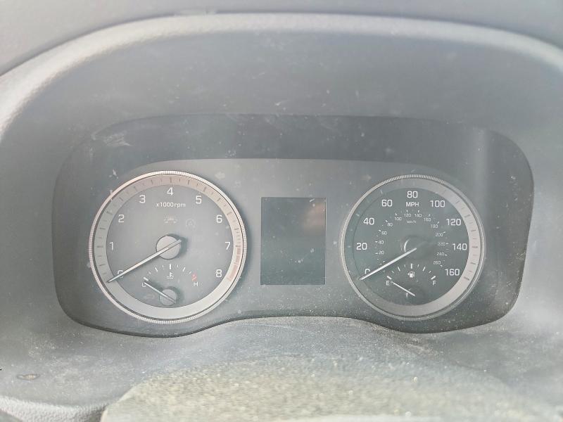 Photo 9 from auction – 2017 HYUNDAI TUCSON with VIN KM8J3CA21HU549316