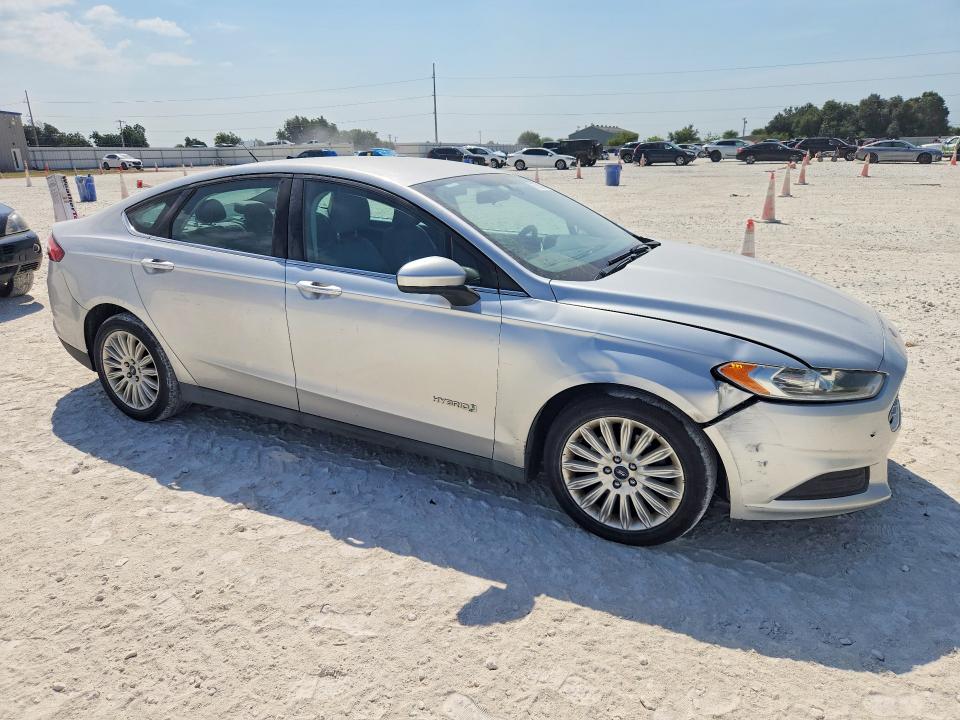 Photo 4 from auction – 2015 FORD FUSION with VIN 3FA6P0UU9FR199342