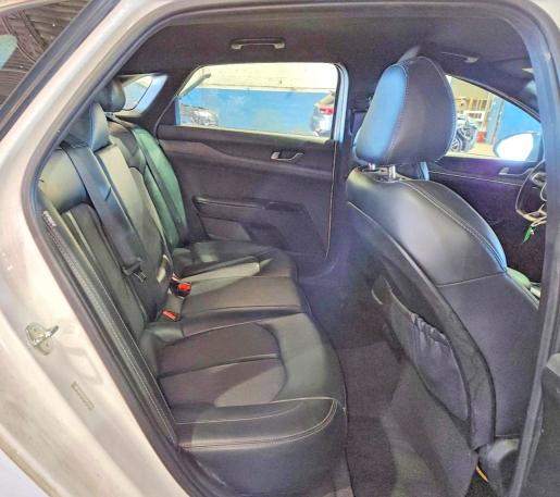 Photo 10 from auction – 2023 KIA K5 with VIN 5XXG64J2XPG206911