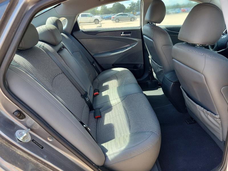 Снимка 10 от търг – 2012 HYUNDAI SONATA с VIN 5NPEC4AC4CH450089