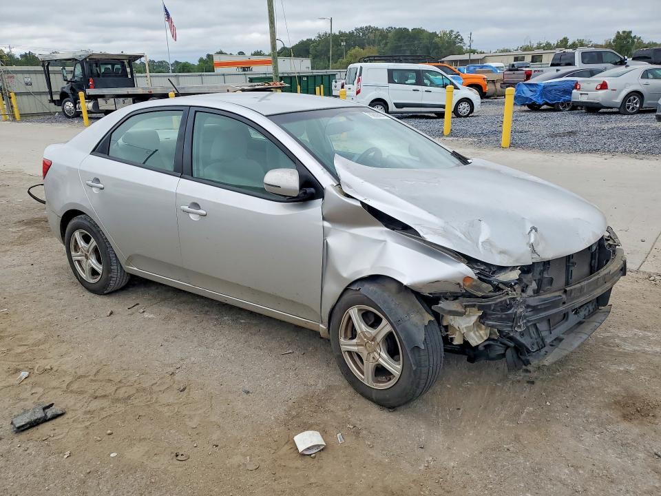 Фото 4 с аукциона – 2012 KIA FORTE с VIN KNAFU4A29C5570332